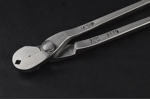 MFC “Jack Miller” 14" Crease Nail Pullers