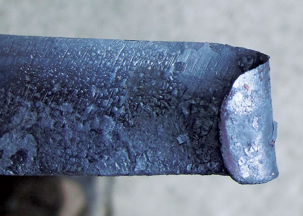 How-to-Make-Hoof-Knife-Blades_Fig4.jpg