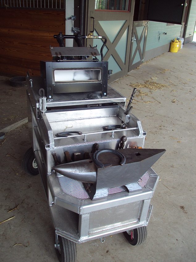 SomerSong Forge Forge Cart | American Farriers Journal